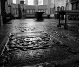 Grafsteen_Stevenskerk_BW.jpg